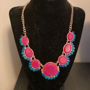 Statement necklace